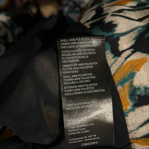 NWT Anthropologie Flutter-Sleeve Wrap Top Size Small Back-Tie Lace V-Neck - Picture 9 of 10